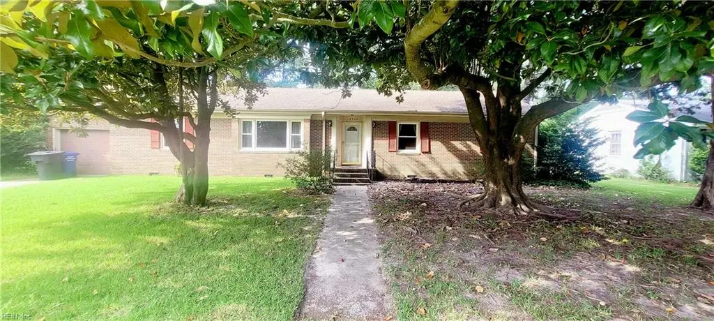 4904 Manor Avenue, Portsmouth, VA 23703 - #1
