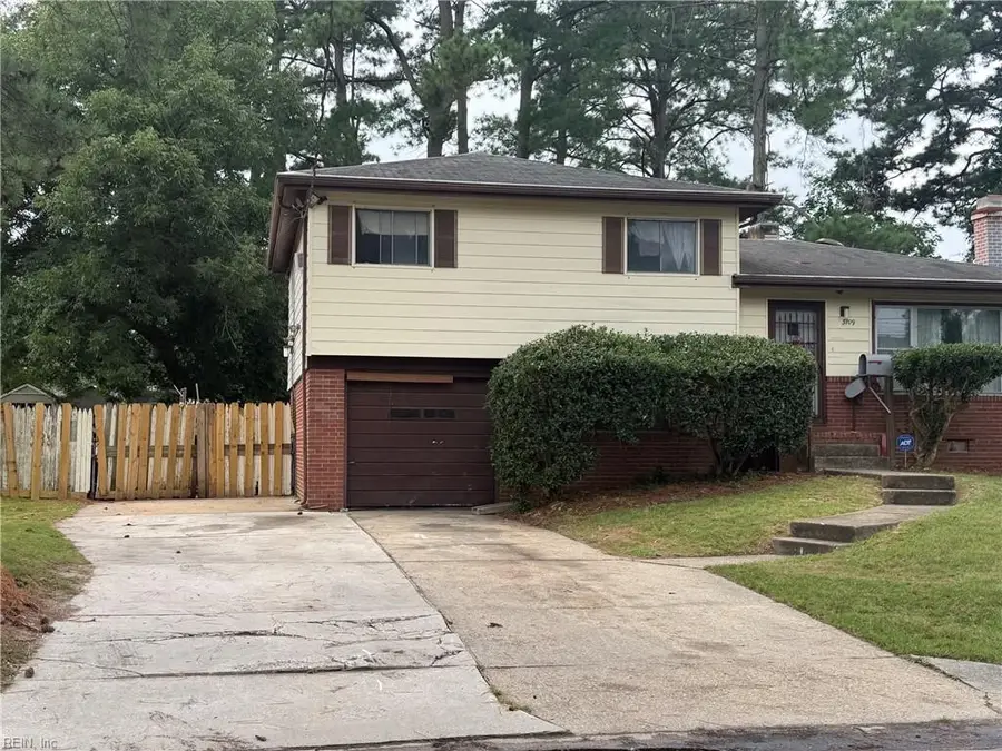 3709 Beacon Ln Lane, Virginia Beach, VA 23452 - #3