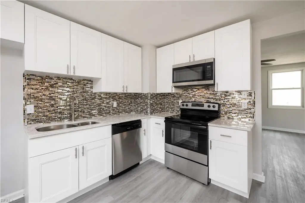 7534 Yorktown Drive, Norfolk, VA 23505 - #1