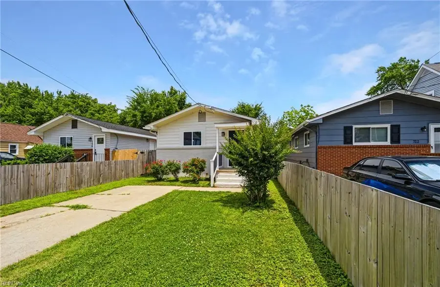 724 Hemlock Avenue, Hampton, VA 23661 - #3