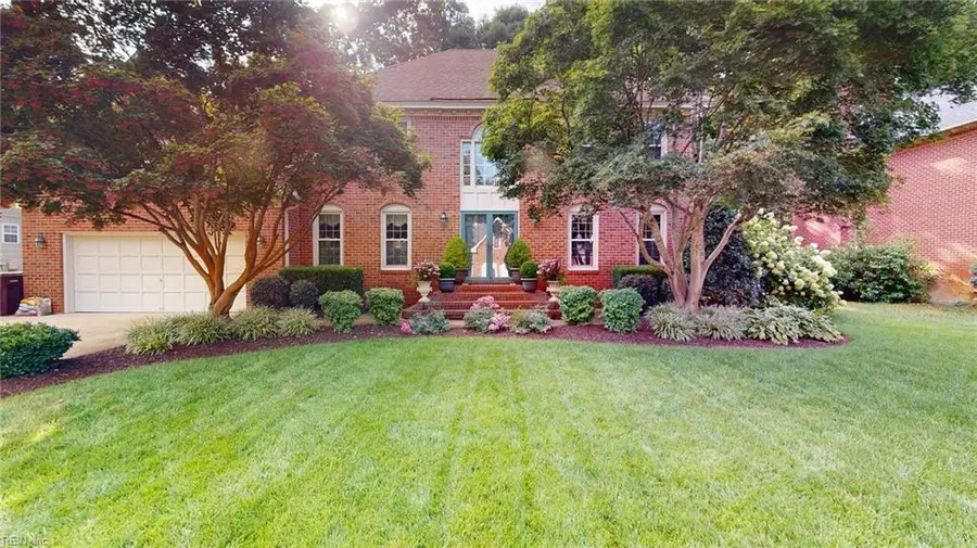 816 Forest Lakes Circle, Chesapeake, VA 23322 - #3