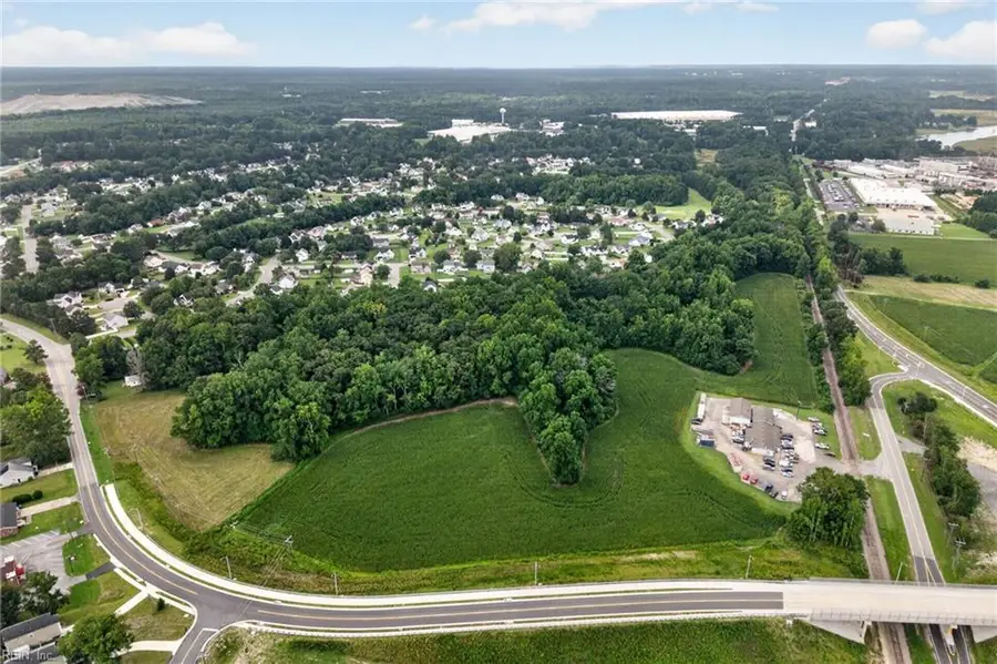 2411 Nansemond Parkway, Suffolk, VA 23434 - #2