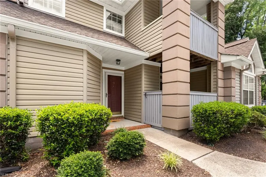 315 Gainsborough Square, Chesapeake, VA 23320 - #3