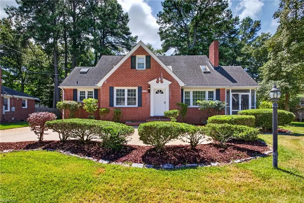 2213 Wildwood Road, Chesapeake, VA 23323 - #1