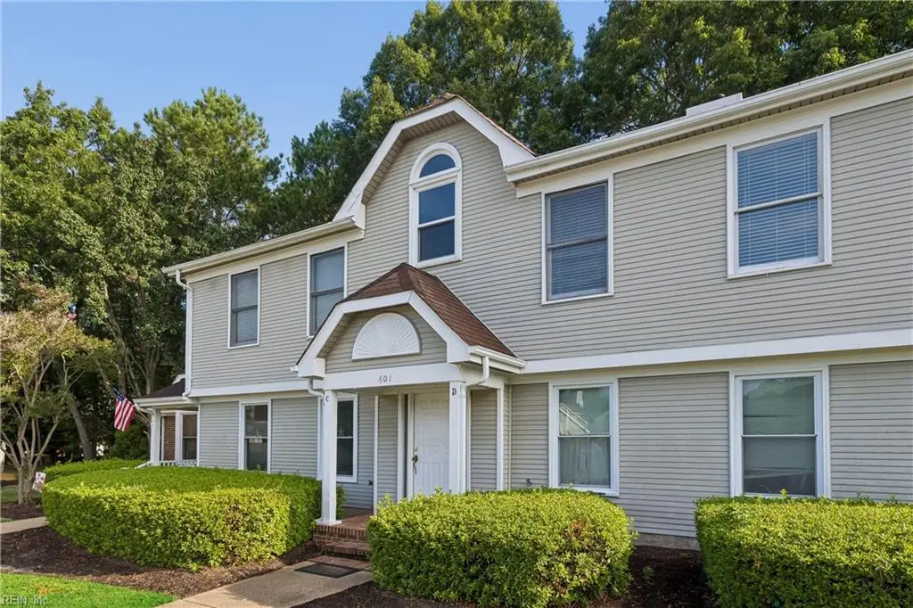 601 Bridge Crossing #D, Yorktown, VA 23692 - #1