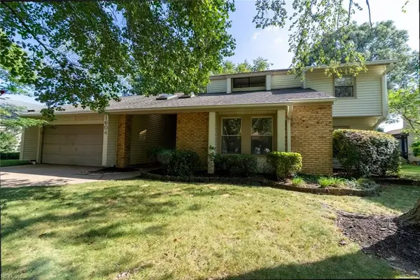 1604 Lake Christopher Drive, Virginia Beach, VA 23464