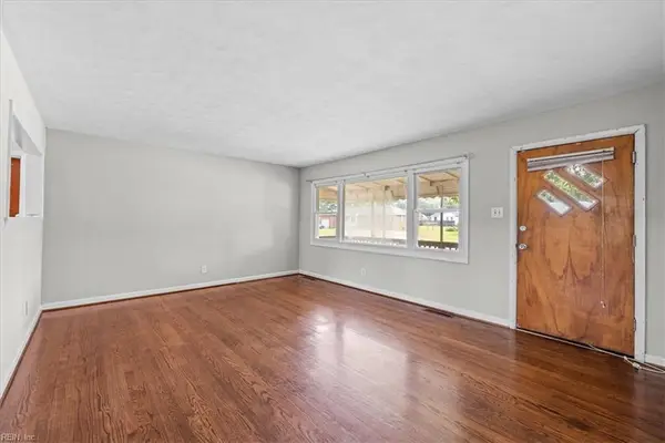 1217 Oleander Avenue, Chesapeake, VA 23325