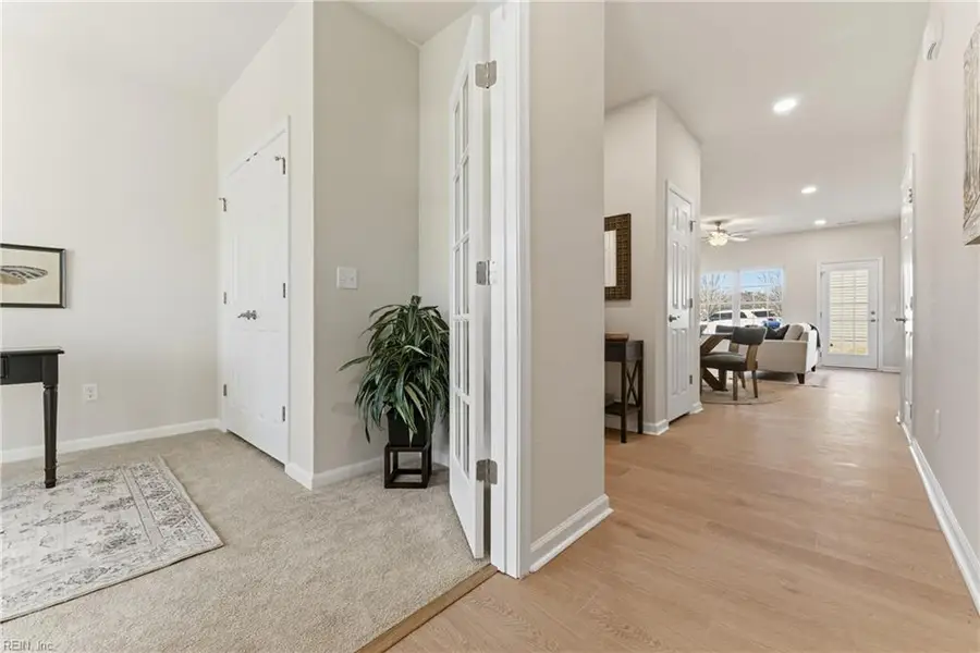 901 Railroad Avenue, Chesapeake, VA 23324 - #3