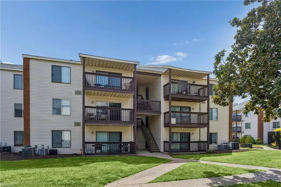 107 Davenport Court #2, Hampton, VA 23666 - #3