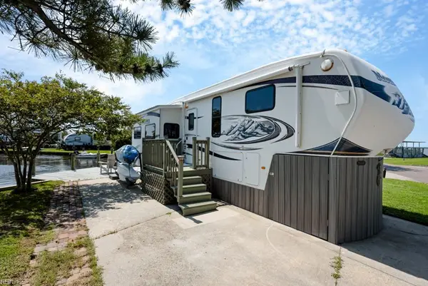 3665 Sandpiper Road Road #96, Virginia Beach, VA 23456