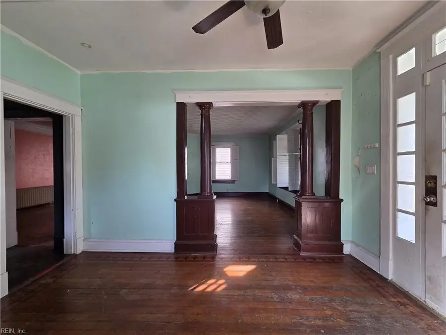 232 53rd Street, Newport News, VA 23607 - #3