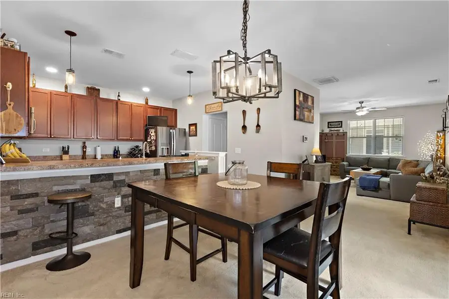 628 Lacy Oak Drive, Chesapeake, VA 23320 - #2
