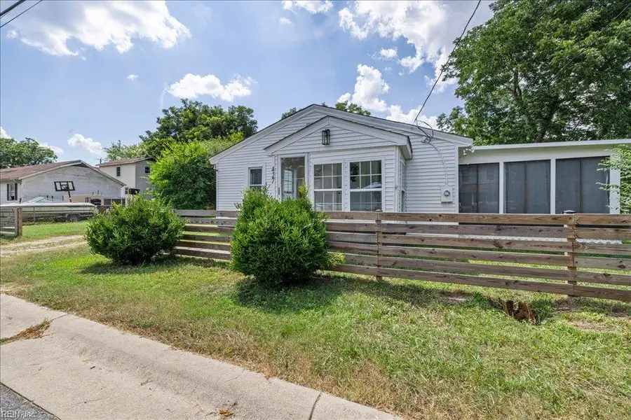 427 Linden Avenue, Suffolk, VA 23434 - #2