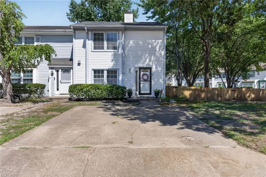 1920 Devonwood Common, Chesapeake, VA 23320 - #1