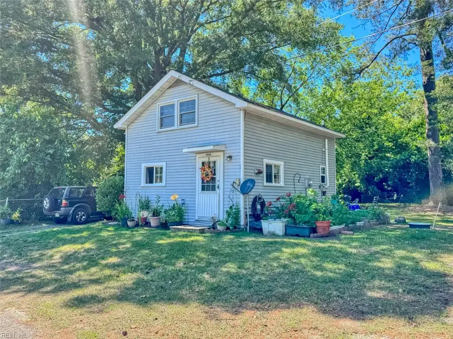7557 Bellehaven Drive, Gloucester Point, VA 23062 - #3