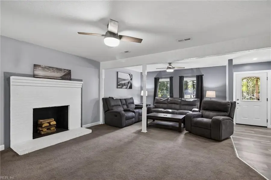 4745 Court Dr Drive, Gloucester, VA 23061 - #3