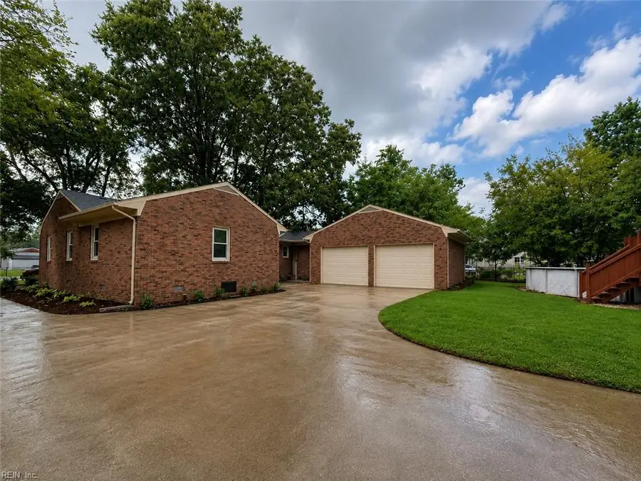 104 N Myra Drive, Hampton, VA 23661 - #2