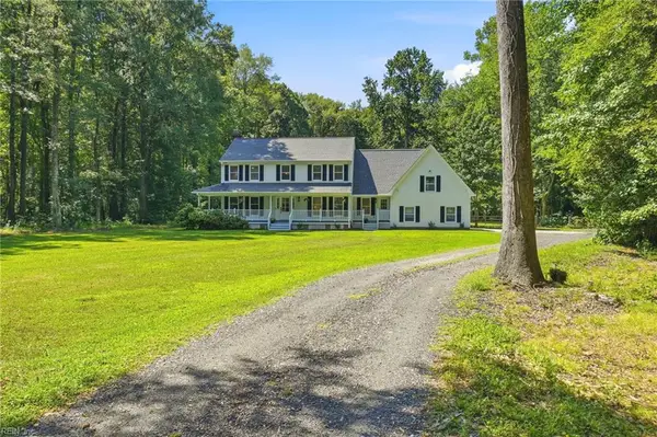 517 New Zealand Reach, Chesapeake, VA 23322