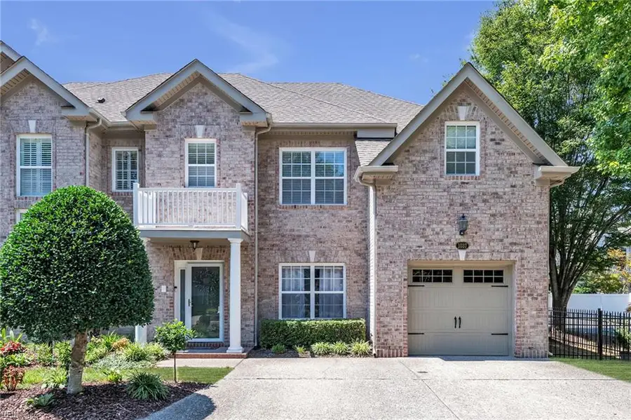 1037 Horton Place, Virginia Beach, VA 23454 - #2