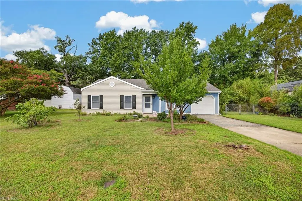 17 Stoneybrook Lane, Newport News, VA 23608 - #1