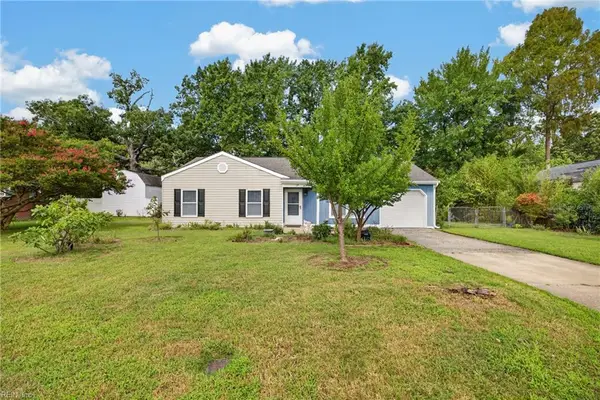 17 Stoneybrook Lane, Newport News, VA 23608