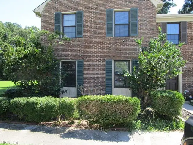 304 Circuit Lane, Newport News, VA 23608 - #1
