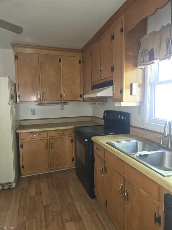 108 Londonshire Terrace, Hampton, VA 23666