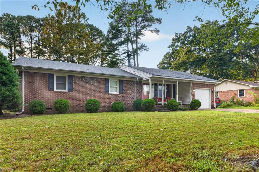 656 Hillwell Road, Chesapeake, VA 23322 - #2