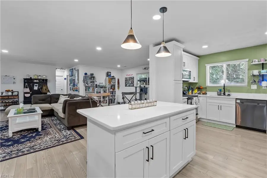832 Parapet Road, Chesapeake, VA 23323 - #3