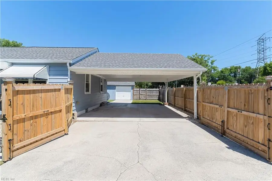 719 Paul Street, Newport News, VA 23605 - #3