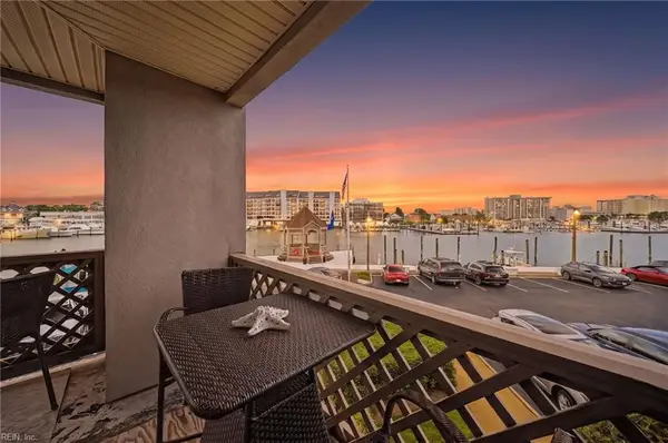417 Harbour Point #202, Virginia Beach, VA 23451