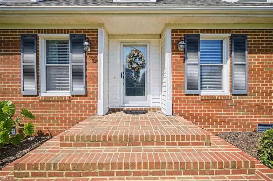 2047 Ames Cir N Circle, Chesapeake, VA 23321 - #3