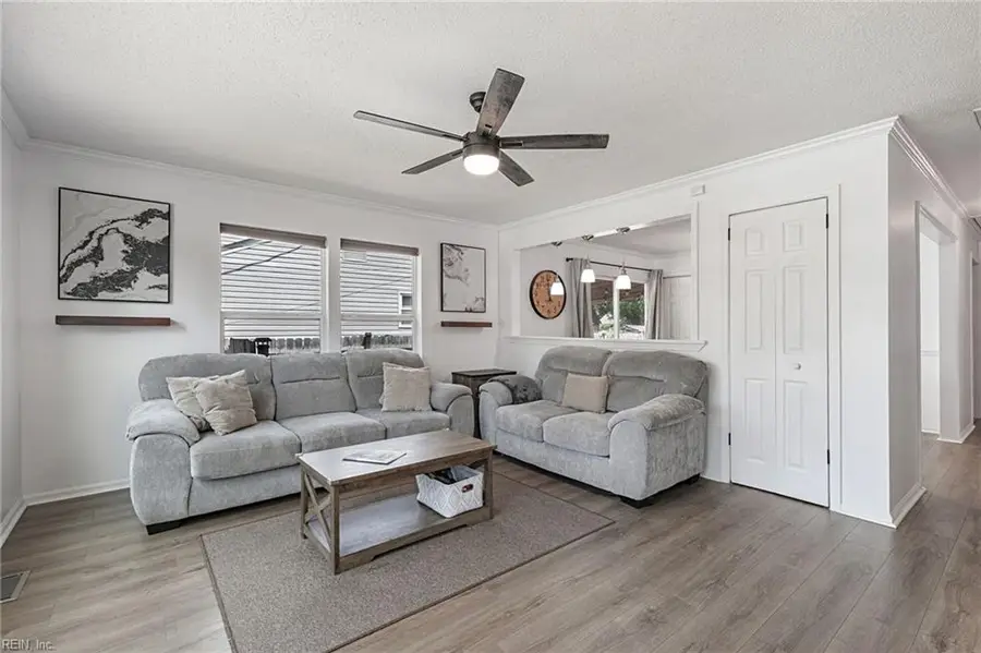 316 Londonshire Terrace, Hampton, VA 23666 - #2