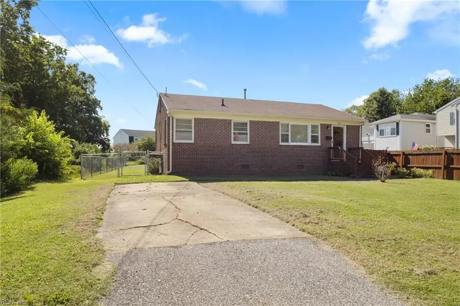 612 N Hope Street, Hampton, VA 23663 - #3