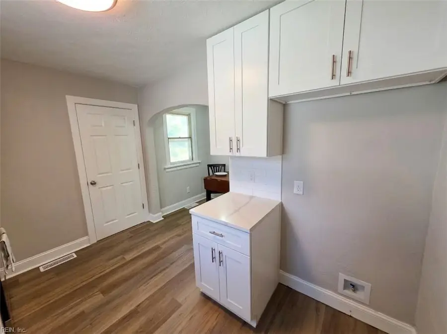 26 S Fairview Circle, Portsmouth, VA 23702 - #3