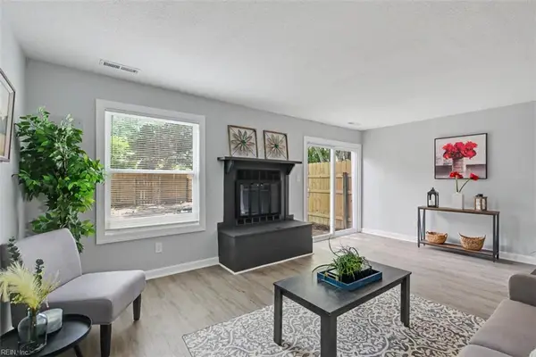 4623 Fern Oak Court, Virginia Beach, VA 23462
