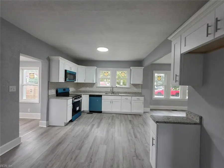 4523 Columbia Street, Portsmouth, VA 23707 - #3