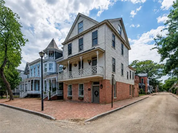 400 Court Street, Portsmouth, VA 23704