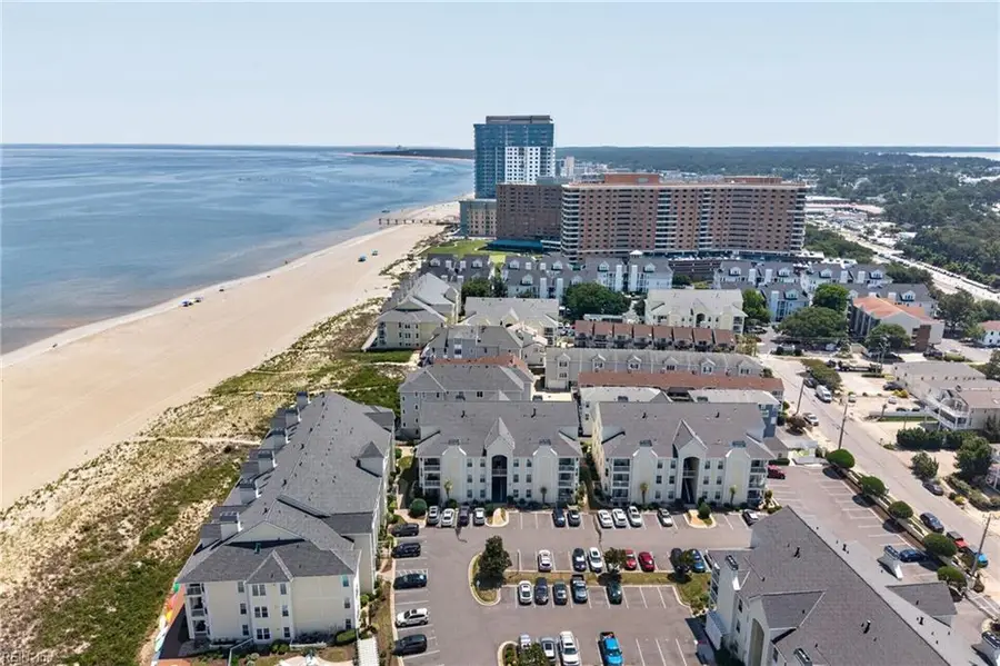 3232 Silver Sands Circle #300, Virginia Beach, VA 23451 - #3