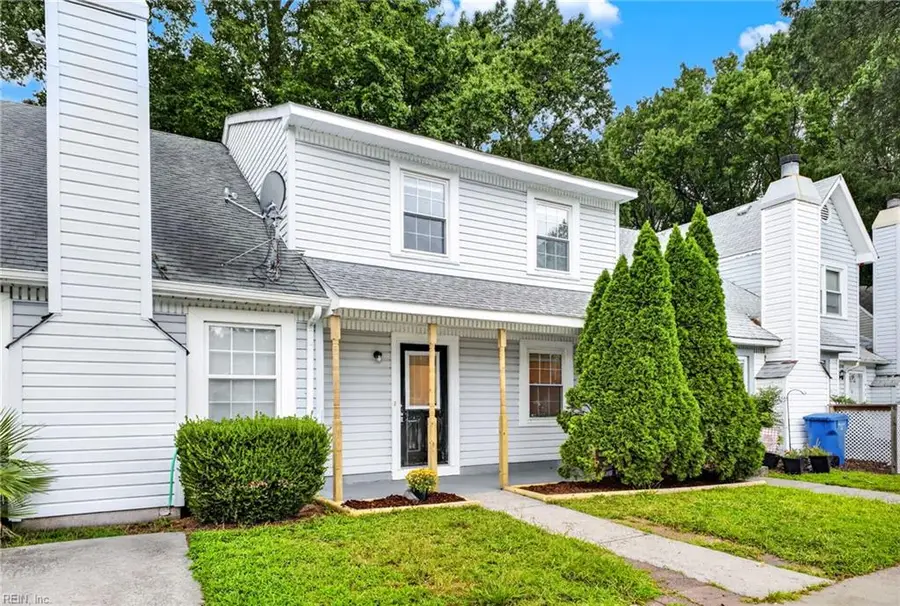 1904 Woodgate Arch, Chesapeake, VA 23320 - #2