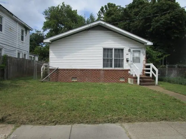 262 Lee Street, Hampton, VA 23669 - #2