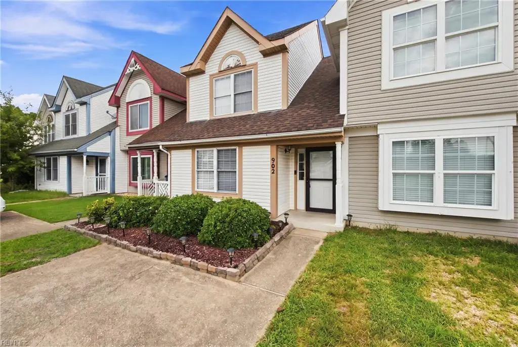 902 Pocahontas Court, Smithfield, VA 23430 - #1