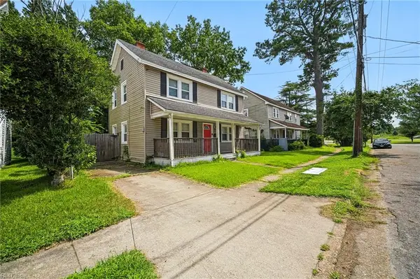 112 Nicholson Street, Portsmouth, VA 23702