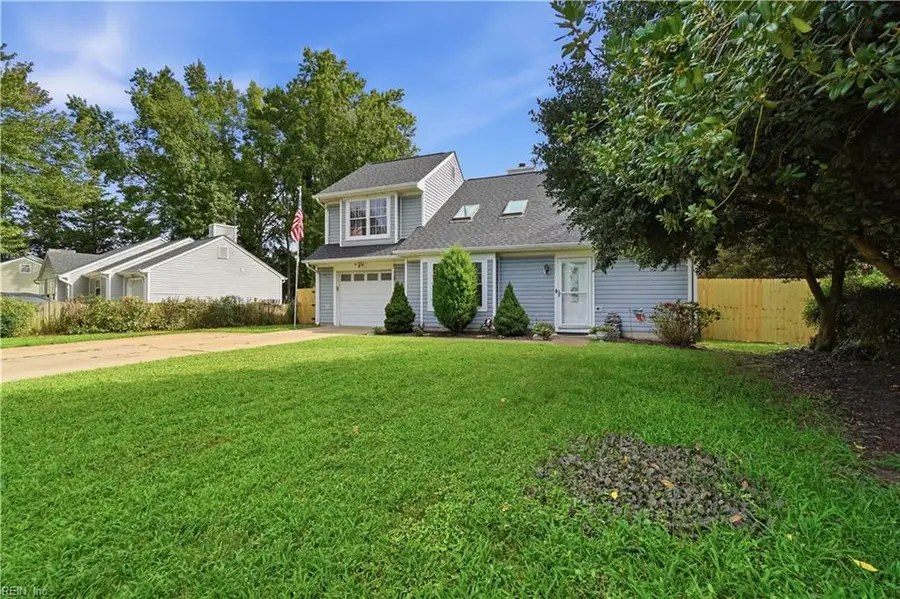 104 Springdale Way, Hampton, VA 23666 - #2