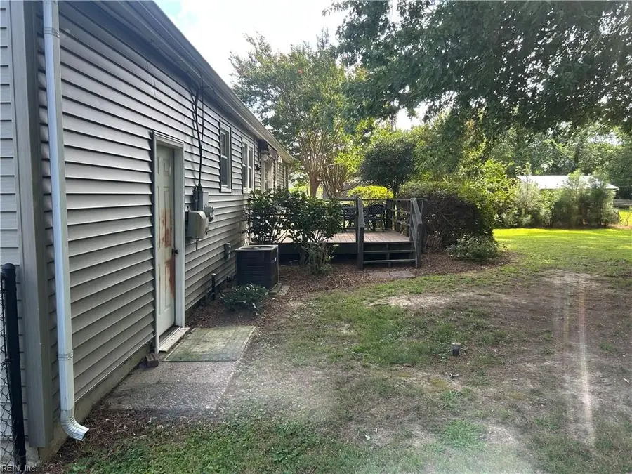 27 Garrow Road, Newport News, VA 23602 - #3