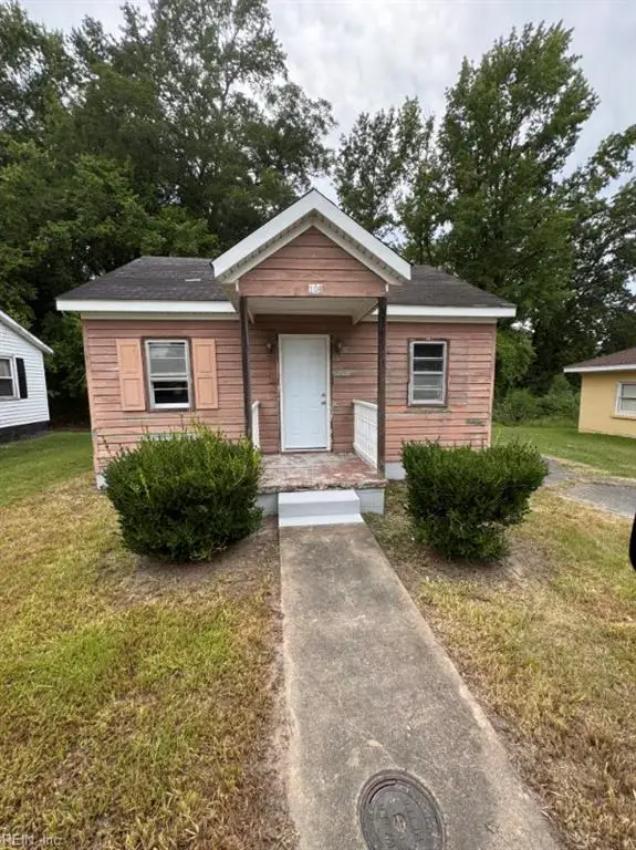 104 South Street, Wakefield, VA 23888