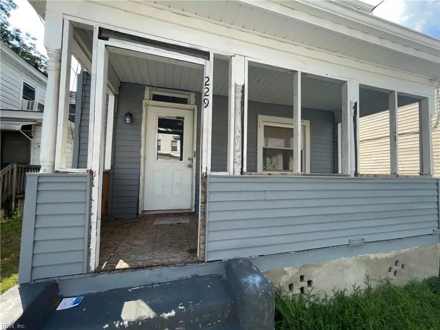 229 Chestnut Street, Suffolk, VA 23434 - #3