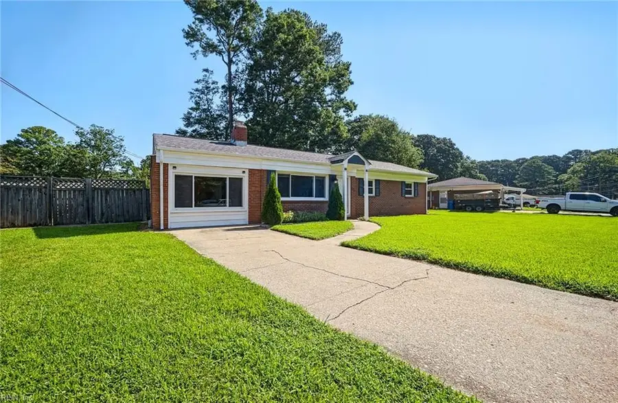 313 Sparrow Road, Chesapeake, VA 23325 - #3