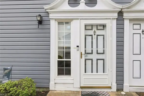 292 Ferdinand Circle, Virginia Beach, VA 23462