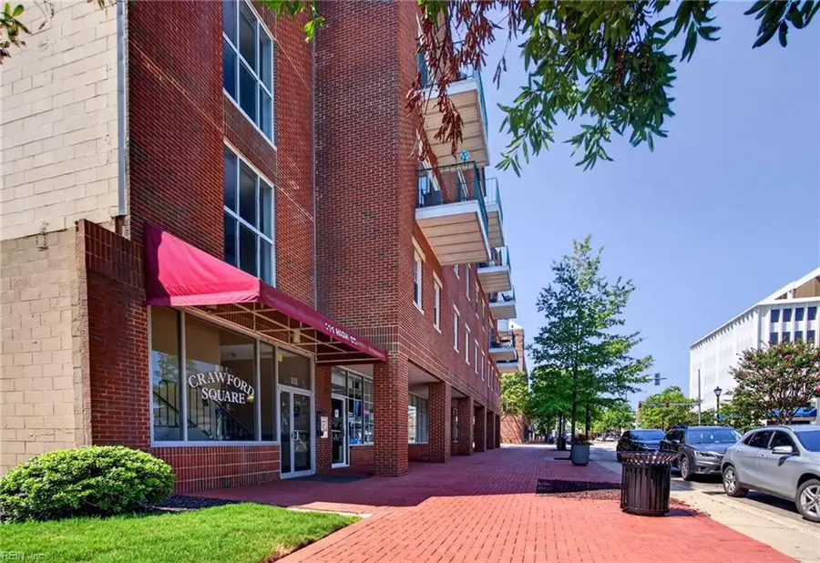 111 High Street #402, Portsmouth, VA 23704 - #2